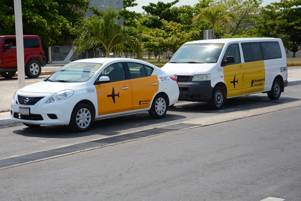taxis aeropuerto a isla mujeres