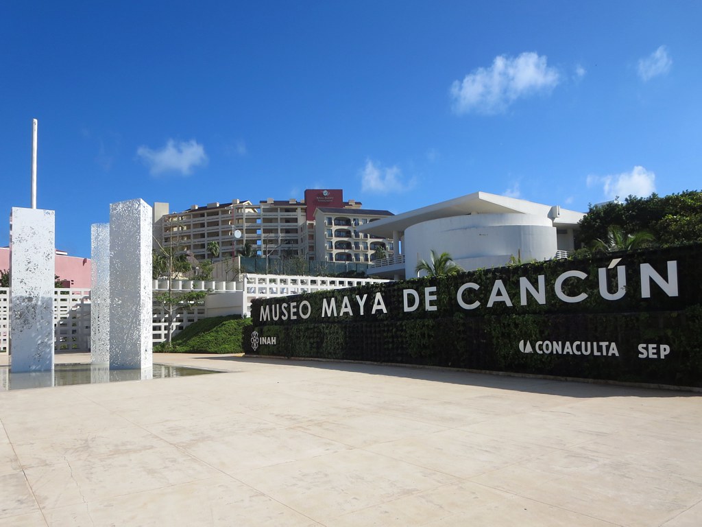 Museo maya cancun tour economico